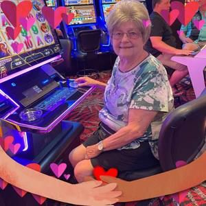 Meet your Posher, Joy